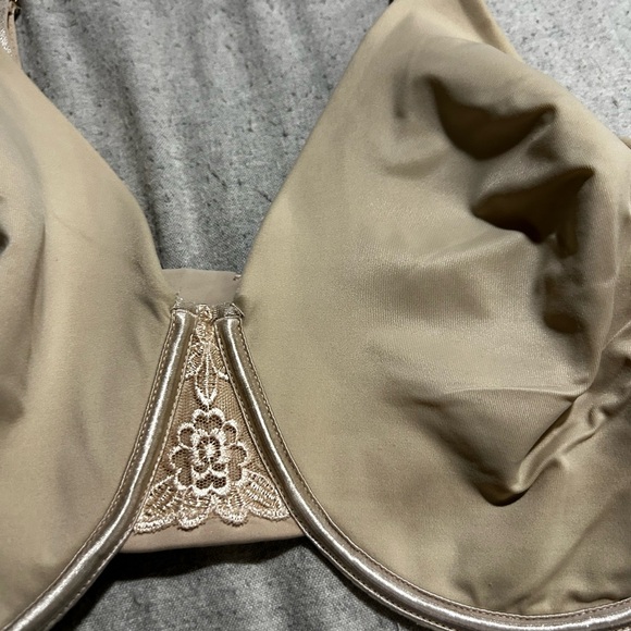 Sold - Picture 3 of 7